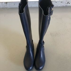 Rain boots